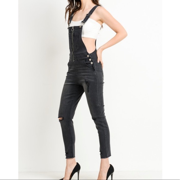 🆕DARK GREY-BLACK Stretchy Ripped Knee Distressed Zip Front Denim Overalls NWT - Picture 6 of 11